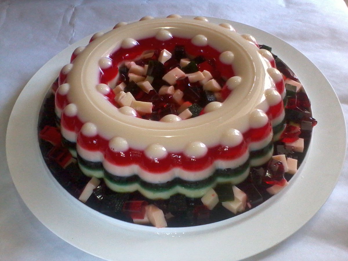 creacioneshazel's tweet photo. ¡Impresiona a tus amigos con una  #gelatina como esta! #postre #Cumaná #Sucre #SanValentin https://t.co/vZN8gdVyLe