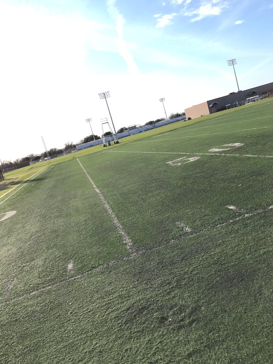 The_QuincyD's tweet photo. I think it's important for people to know that a lot of life lessons are taught on this field. #jmc367 https://t.co/30ZzQHU17U