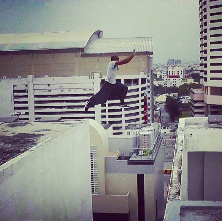 PKGenerations's tweet photo. PKGen's @RickyJayRock dominating the Bangkok skyline. Come learn from Leon at the London Parkour Academy Classes. #parkour #BigLeon https://t.co/MlMPC4toad
