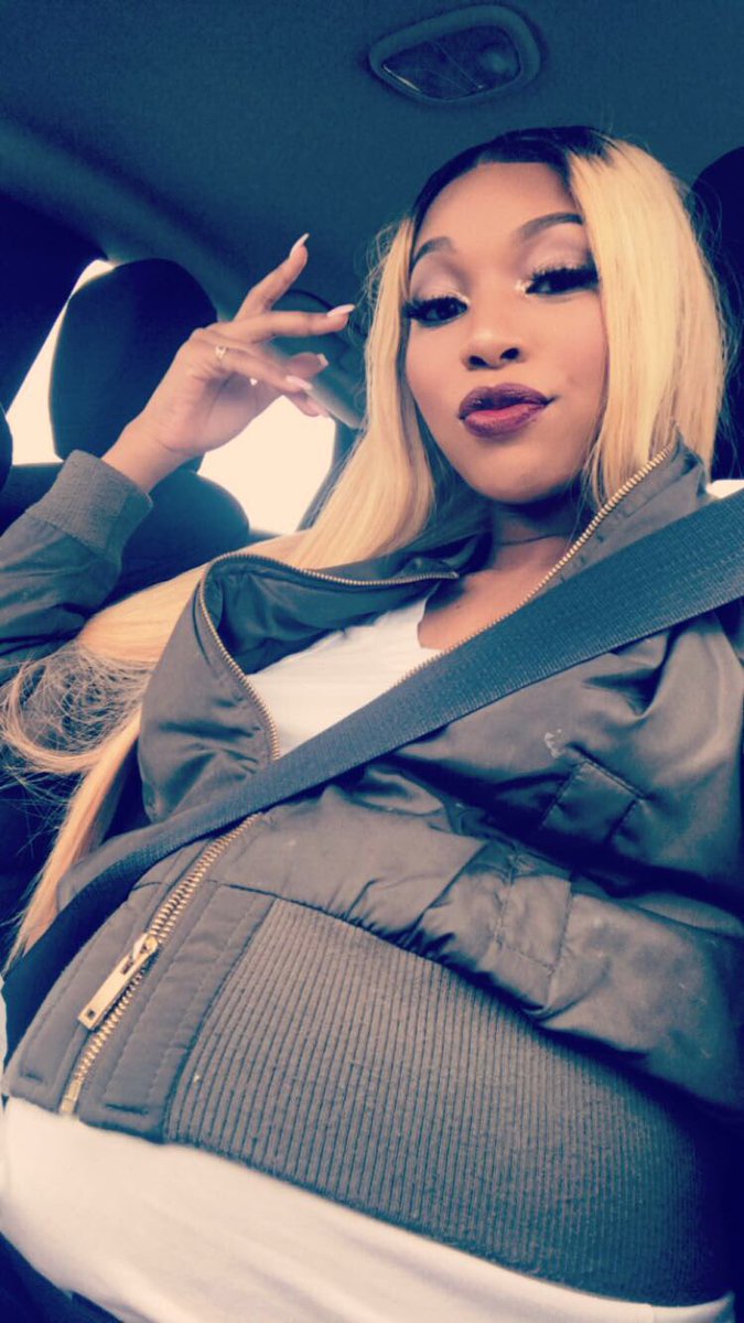 baybeefce_'s tweet image. 😍🤰🏽✨ #9mos