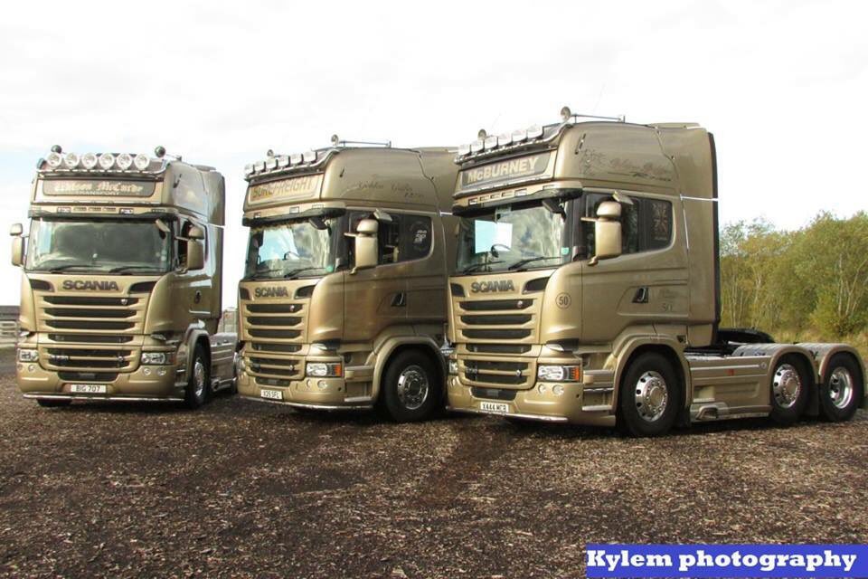 surefreightsw's tweet photo. #surefreight #scania #goldengriffin https://t.co/DcaPrH6aco