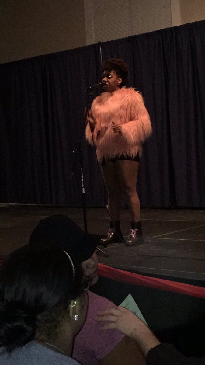 Yoyo_Licious's tweet photo. #NECHasADream you better sing girl https://t.co/QbPNtKjJ0M