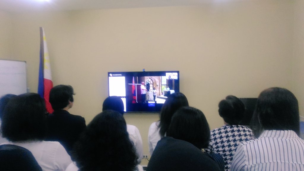 foomc2director's tweet photo. DICT MC2 staff teleconferencing for the weekly flag ceremony 🇵🇭 
#DICTaPartnerforChange https://t.co/DMBzFMsxZa