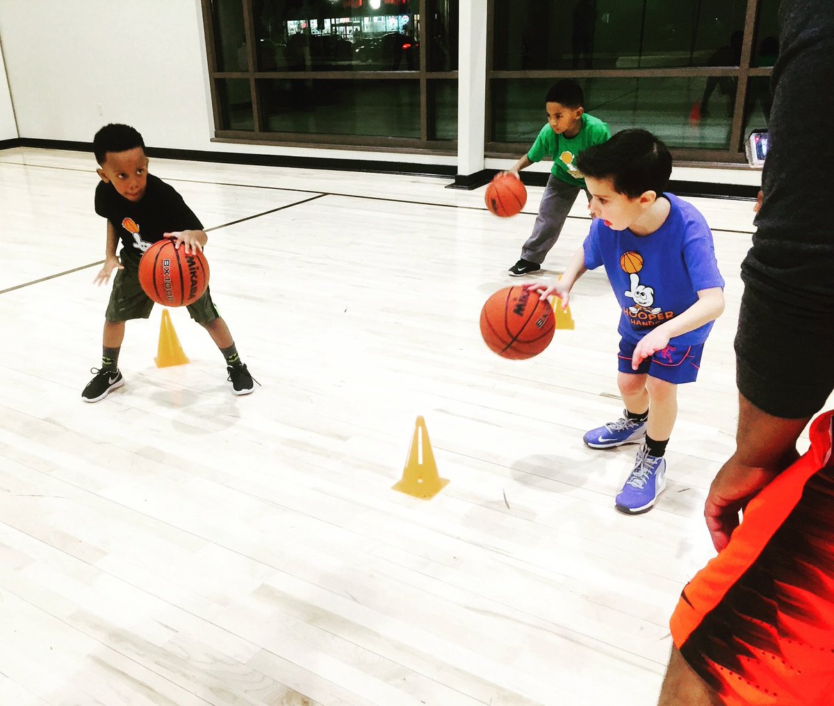 HooperHands's tweet photo. The first #HooperHomework video shoot went smooth. Little Hoopers did an awesome job! #ComingSoon #ThanksParents https://t.co/f3PRzfUQJ2