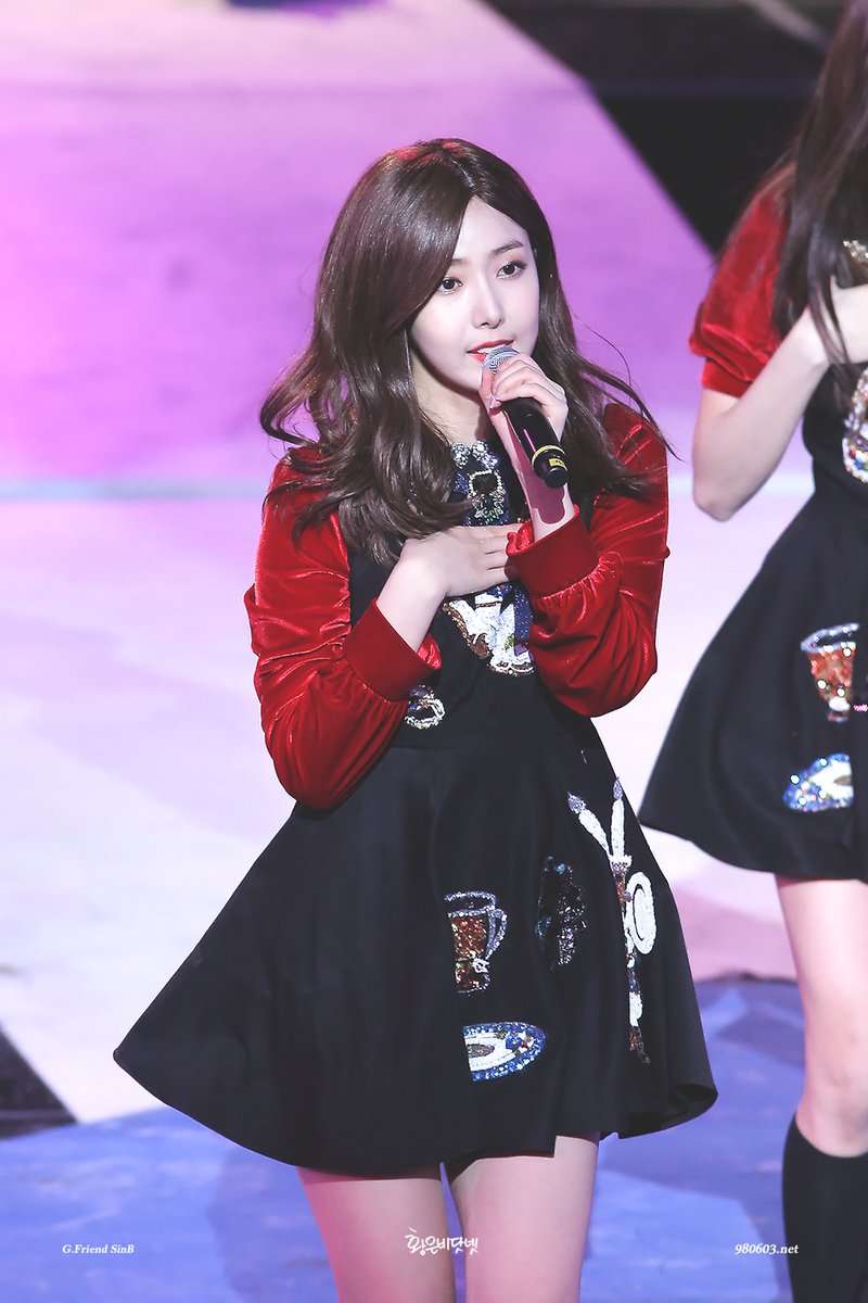 forsinb's tweet photo. [FANTAKEN] 170209 #GFRIEND #SINB at PyeongChang Winter Olympics Memorial #SinB #신비 #여자친구 Cr. 황은비닷넷 https://t.co/GgwvfY8vy4