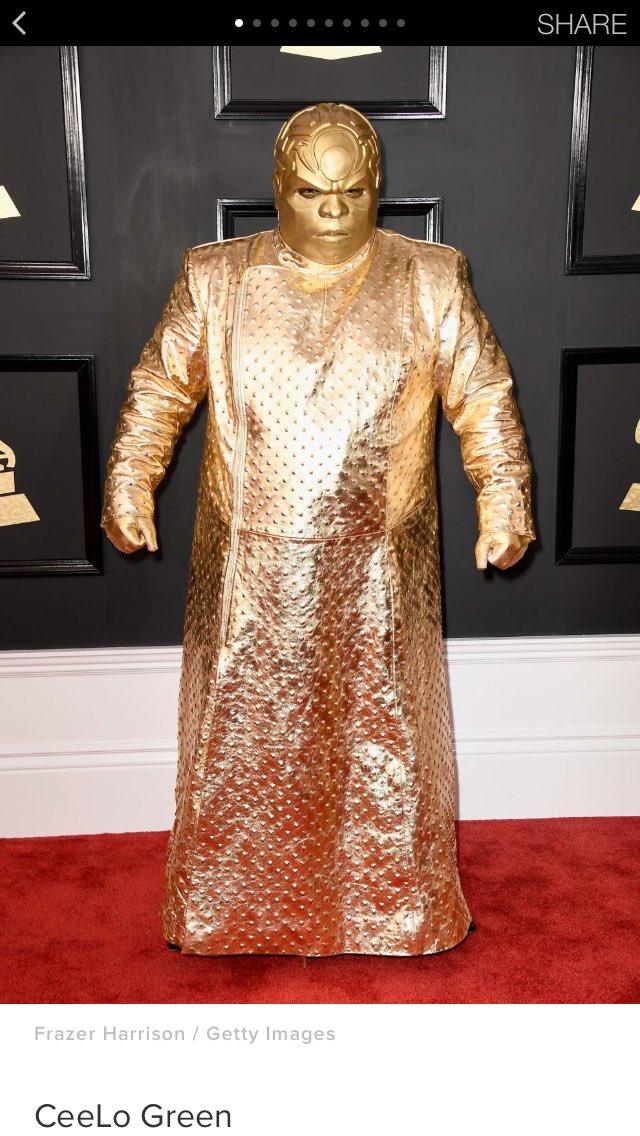 DirtySunshine13's tweet photo. Is it just me or does CeeLo look like a gold Blastoise? #grammys2017 #pokemon https://t.co/qob79vzZlI