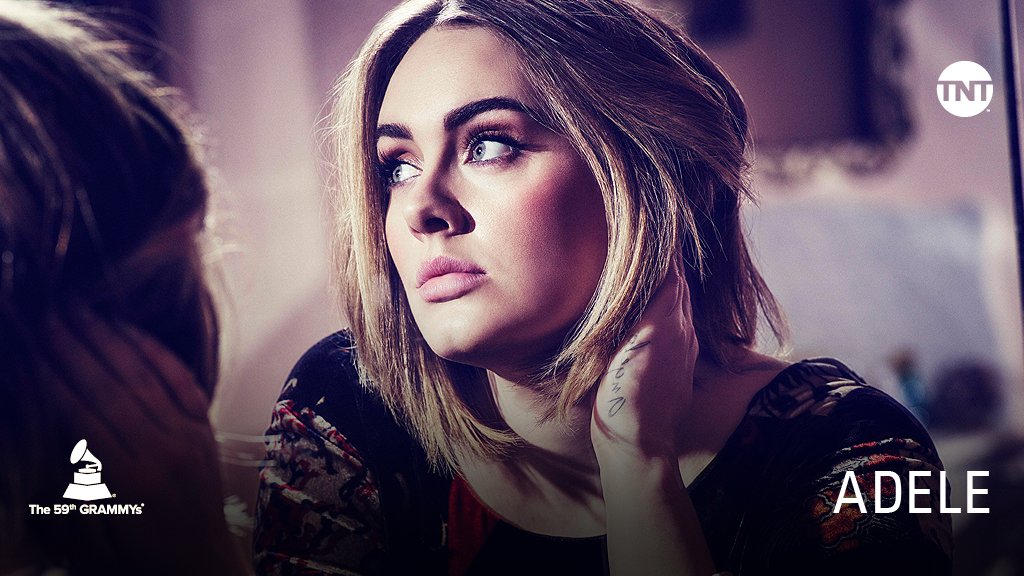 TNTLA's tweet photo. #NoticiasTNT: Hooooolaaaaaaaaaaaaa. ¡@Adele abre los #GrammysEnTNT con su genial "Hello"! #GRAMMYs https://t.co/5yQ3WOEFNy https://t.co/PU4o5VQ31O