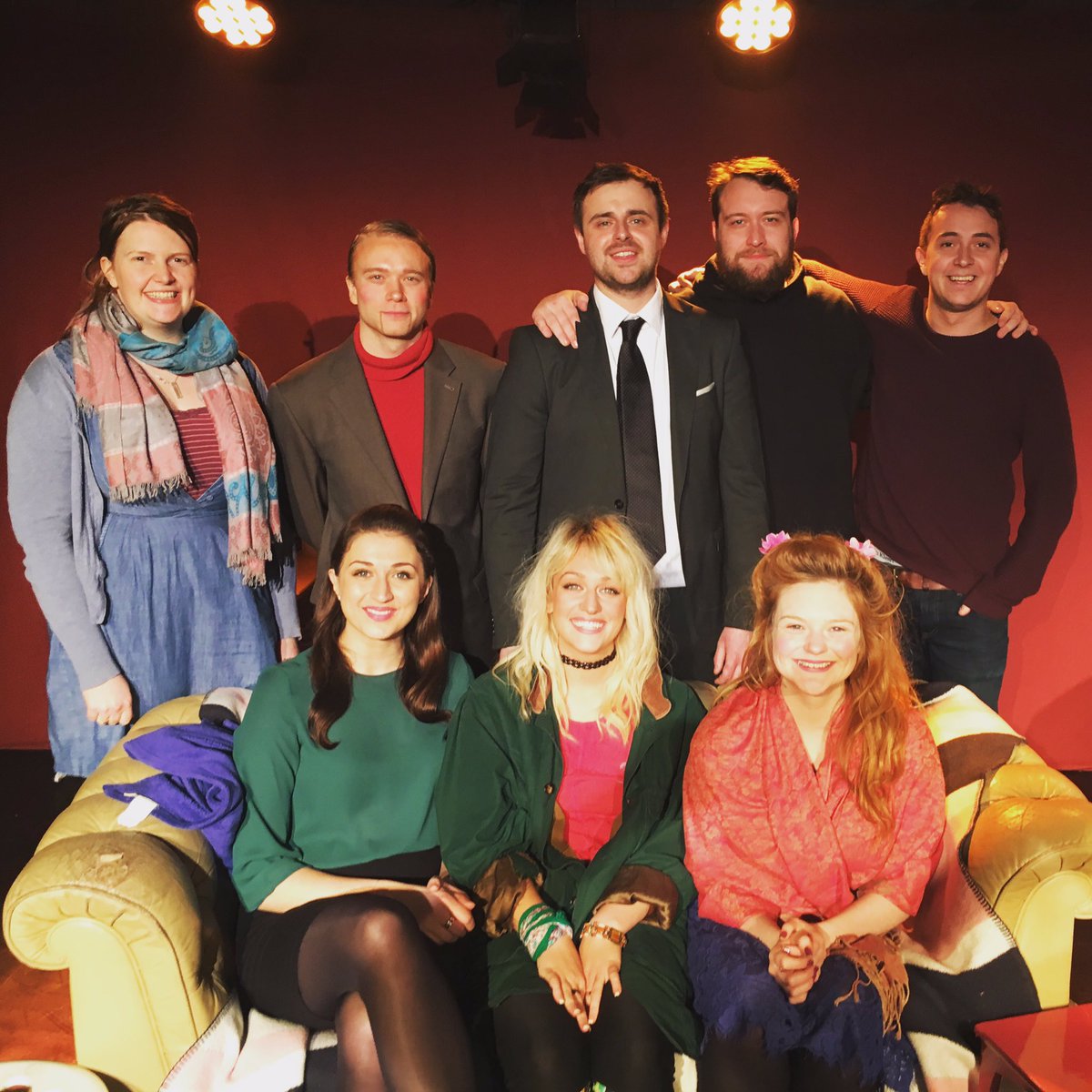lorenobrienLO's tweet photo. Well that's it @vaultfestival we premiered I NEED TO VENT and no one died 💃V honored to work with these peeps who made me giggle a whole lot https://t.co/qVCJqYK6rr