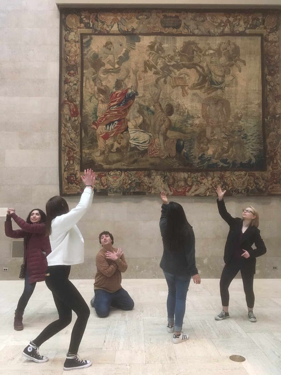 SMSDVisualArts's tweet photo. When we connect with a work of art, we start great conversations. How does art connect you to others? https://t.co/QqqwiLx7dN
