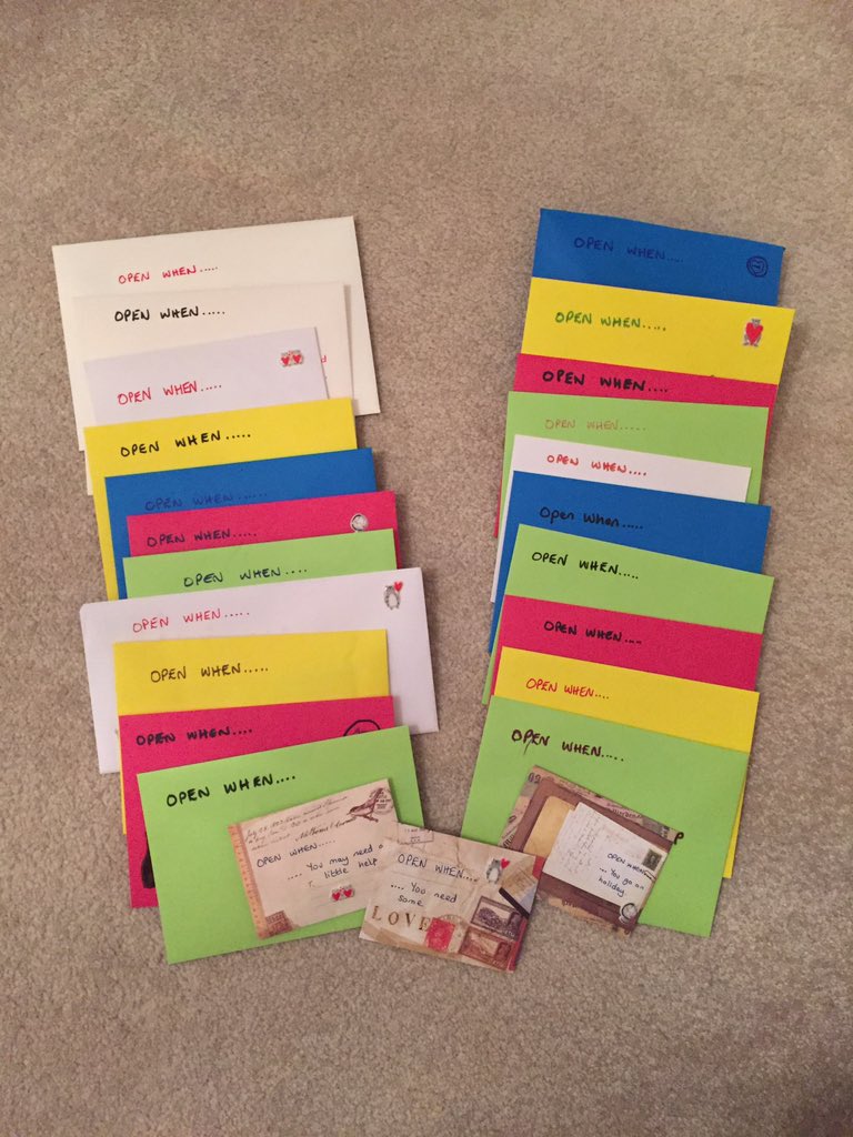 suziewomble's tweet photo. @aaiimmeess #openwhenletters almost finished for you 💌🎁♥️ https://t.co/grLLjSHPJu