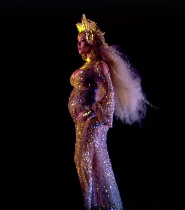 MensHumor's tweet photo. Beyonce's kids ain't even born yet and already doing cooler shit than I'll ever do in my life. https://t.co/ccgAmyuzkn