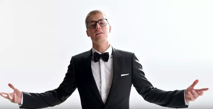 gabrielleteles5's tweet photo. #BestFanArmy #Beliebers #iHeartAwards https://t.co/feLUiBRBnf