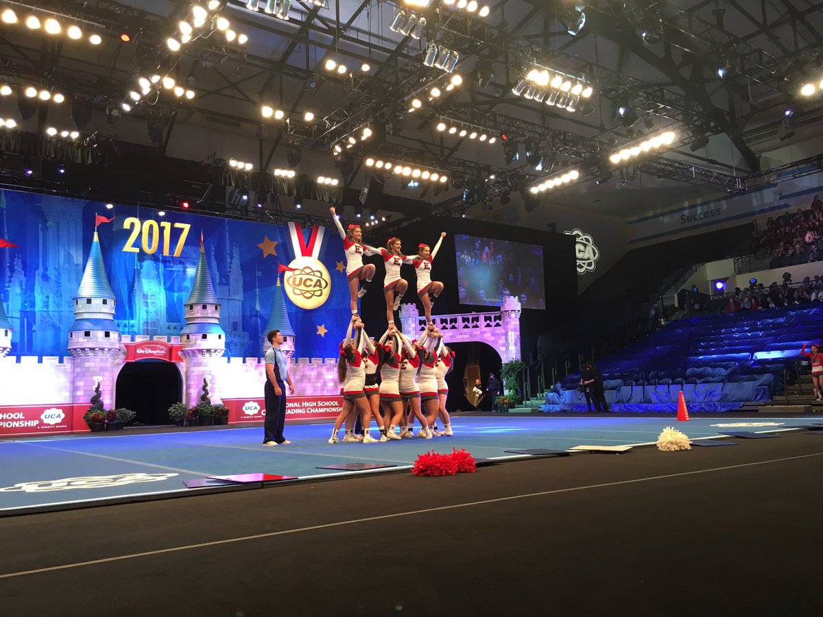 UCAupdates's tweet photo. Fantastic skills from Eastchester! We Are EASTCHESTER! #UCAnationals https://t.co/eSmYEfQIKK