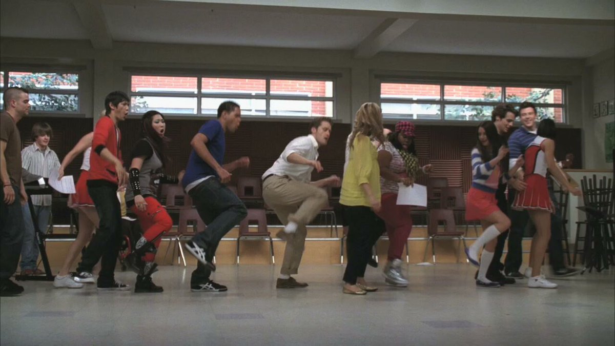 TypicalGleeks's tweet image. Choose one rap