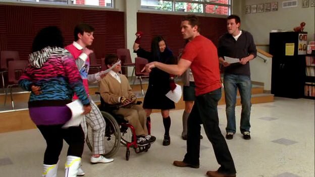 TypicalGleeks's tweet image. Choose one rap