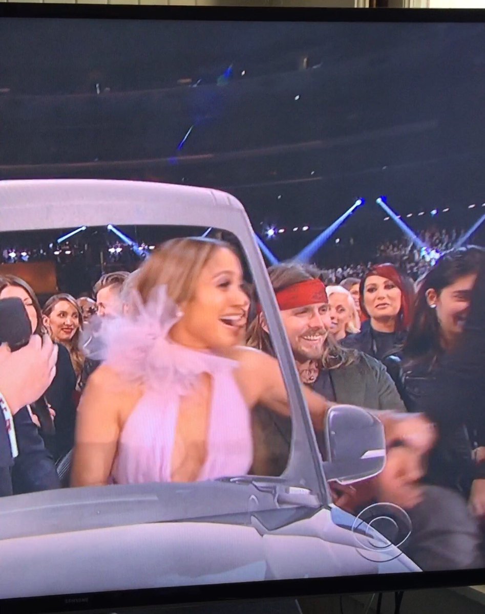 Riding backseat to @jenniferlopezofficial 
Thanks to the #grammys for dads 61st Grammy Award!!