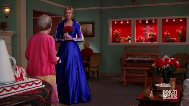 TypicalGleeks's tweet image. Choose one wedding