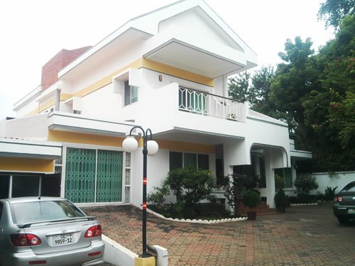 WindzorGh's tweet photo. 4 bedroom fully-furnished house to let at cantonments,CALL/email us@+233207944618/Akash@windzor-gh.com #helpingyoufindthepropertyofyourdream https://t.co/jcikvvqIqB