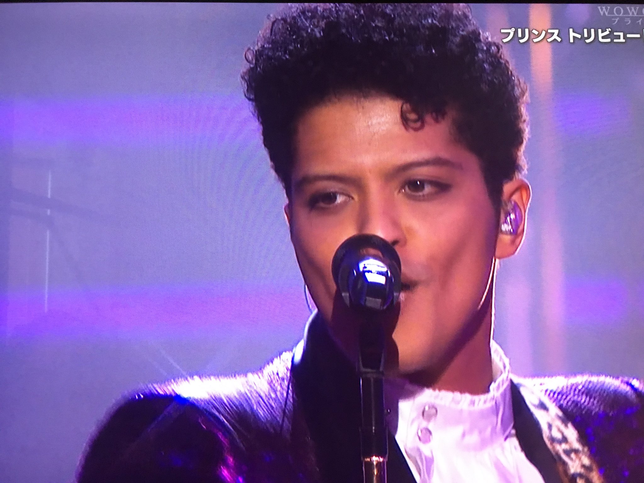 若葉 プリンスに扮した ブルーノマーズ めちゃ かっこいい グラミー賞 T Co Bm8axqnlls Twitter