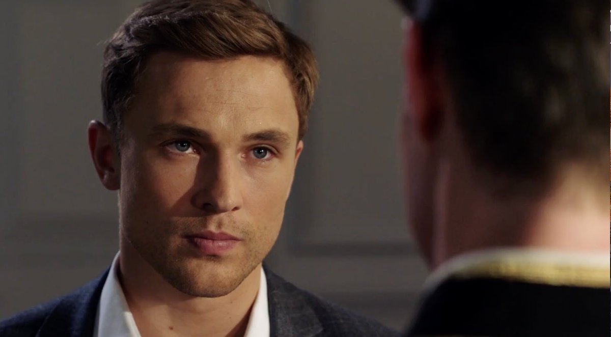 PrinceLiamRP's tweet photo. #TheRoyals 3x09 “O, Farewell, Honest Soldier” https://t.co/9Bl8Wqq4QM