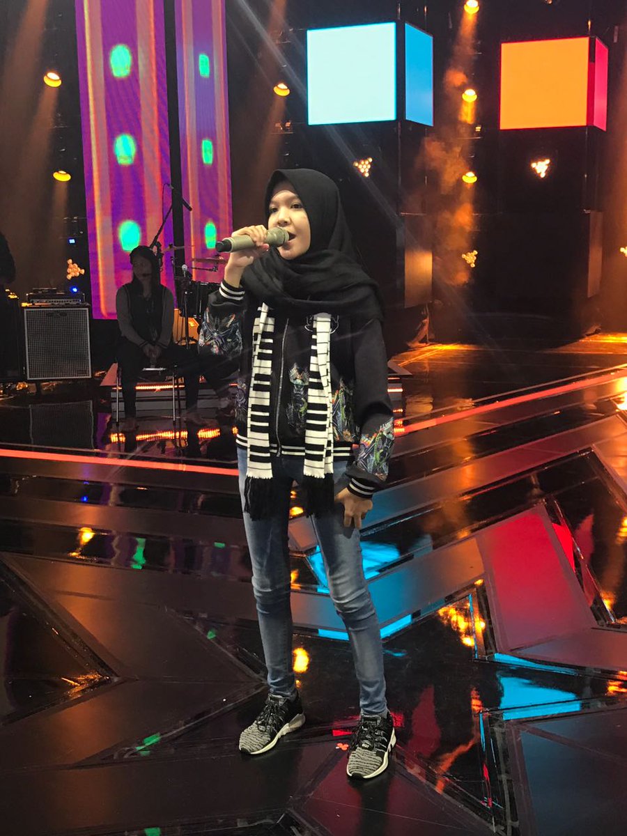 Rising Star INA tweet media
