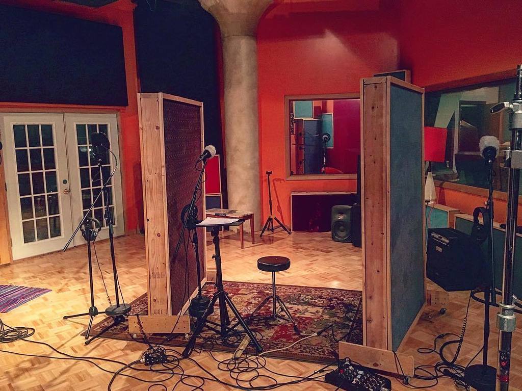 badracket's tweet image. Finished up a session with @cleveland_radio_players ift.tt/2kAKcCW