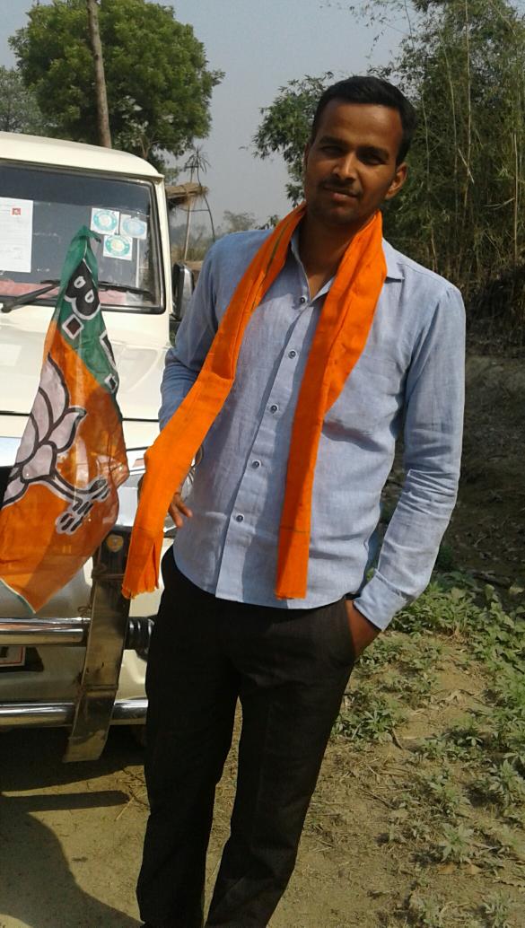 babulal_bjp's tweet photo. किसानों की फसल बर्बाद होने पे 23 ••23 रुपए का चेक बाँट कर किसानों की सहायता करने वाला मुख्यमंत्री कह रहा है कि हमारा काम बोलता है• https://t.co/ui8HW9mIIz