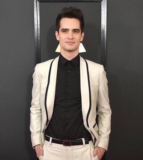 sIippngaway's tweet image. okay but LOOK at brendon he is perfect