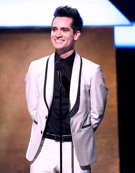 sIippngaway's tweet image. okay but LOOK at brendon he is perfect