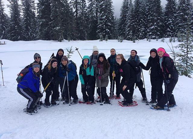 bhsesc's tweet photo. Great time snowshoeing last Saturday with @YESCSeattle ! The beavers found their natural habitat! https://t.co/CWD8MjjQj9