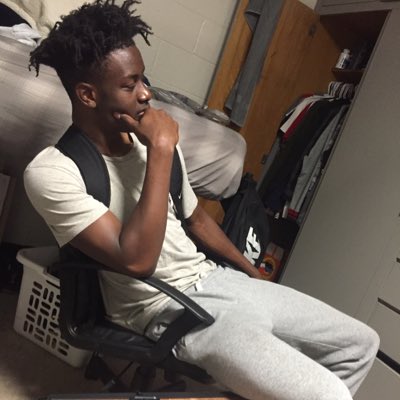JHevalow's tweet photo. #NewProfilePic https://t.co/jVH4K9x61f