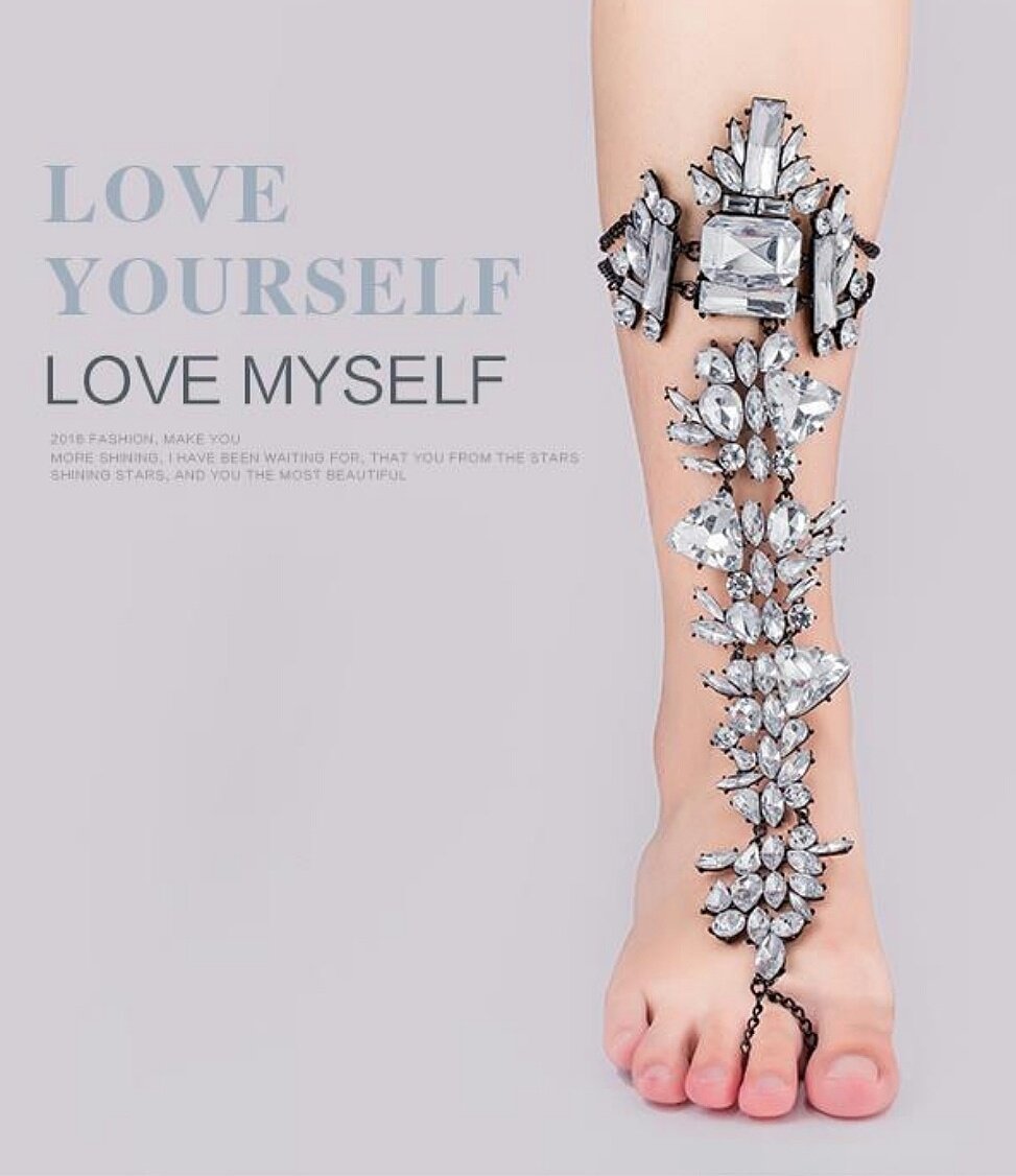 PinkmojitoJ's tweet photo. Our unique Crystal #anklets are available to buy! 😍😍 how gorgeous are these for the #beach? DM to order £25.00 each + shipping #ibiza #marbs https://t.co/GBvF04hj1B
