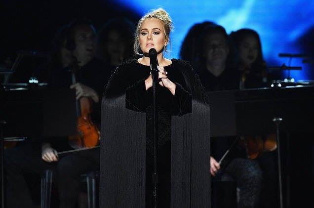 ADELE_THAILAND's tweet photo. Adele's performance "Fastlove" tribute to George Micheal (1) #Grammys #Adele #AdeleTH https://t.co/kdMqVNqhcw
