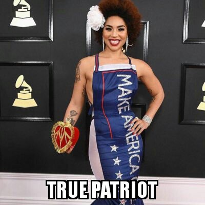 🇺🇸🇺🇸 #GRAMMYs

Thank you <a href="/Joy_Villa/">Joy Villa</a> for your great courage &amp; love for USA. Standing up to your peers takes courage  #TeamTrump has your back