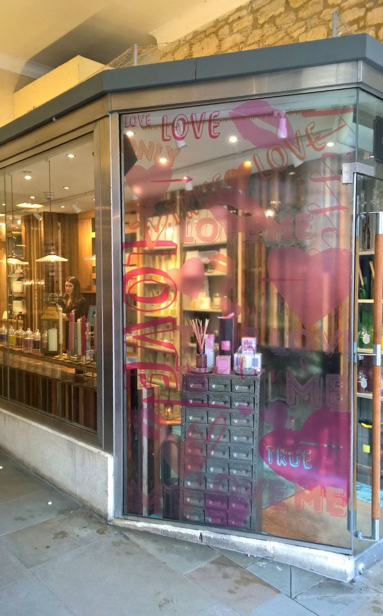 Just fitted this beautiful window vinyl for True Grace in Milsom Place in time for Valentines day! <a href="/TrueGraceUK/">True Grace</a> <a href="/MilsomPlace/">Milsom Place</a>