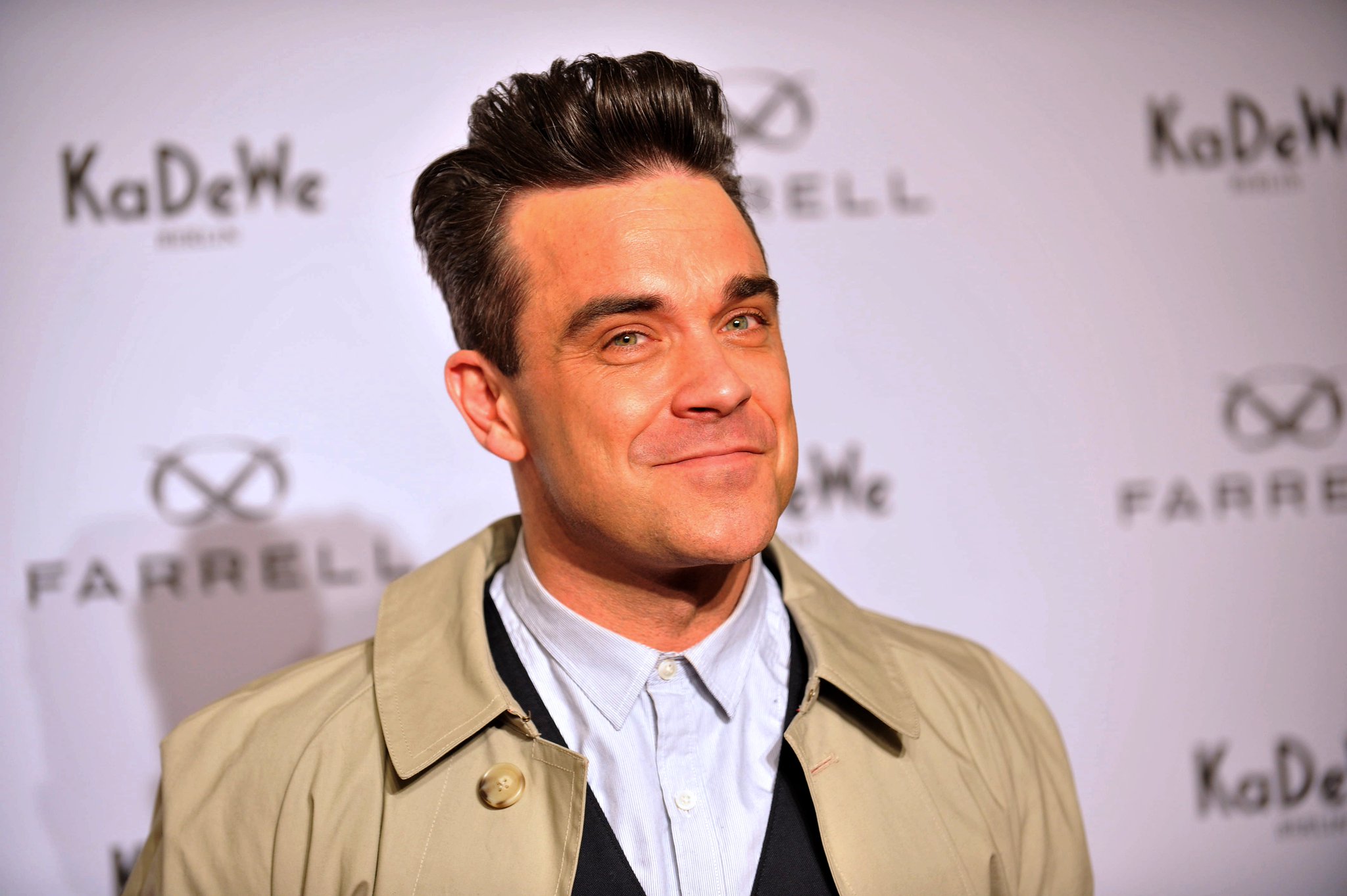 Happy Birthday to Robbie Williams, never fails to entertain us!   