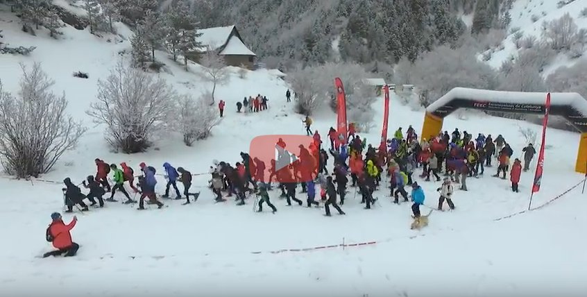 No us perdeu el reportatge de l'àmbit més social de la 8a @focdeneu amb imatges espectaculars #raquetesfeec bit.ly/2lG8awA