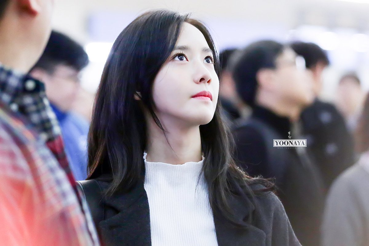 YOONAYAcom's tweet photo. 【UPDATE】170113 ICN Yoona 3P https://t.co/oilFm0AX0S #yoona #yoonaya #임윤아 #윤아 https://t.co/ygfGjGj5gy