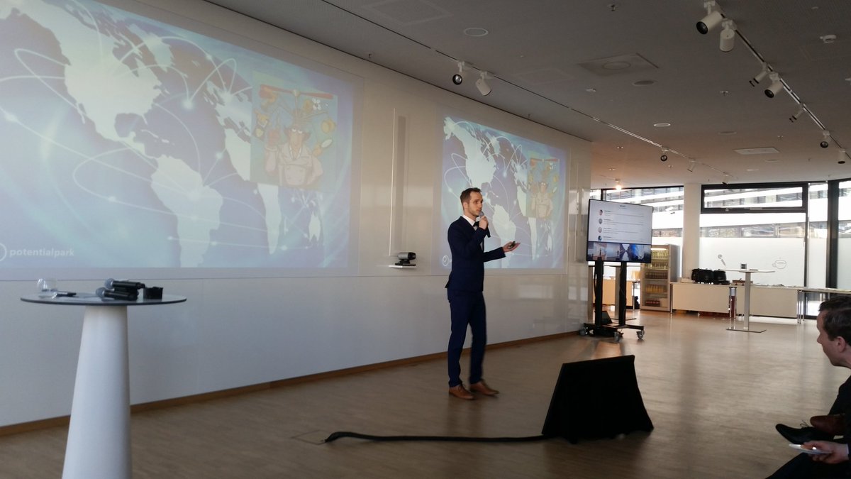 "The impact of the network of influencers" #OTaC17 <a href="/antoinelhosmot/">Antoine Lhosmot</a> <a href="/PotentialparkAB/">Potentialpark</a>