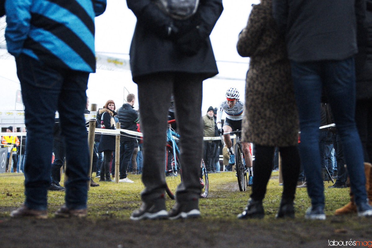 #Hulst et son #Vestingcross en photos : bit.ly/2kl4Q9p #BricoCross