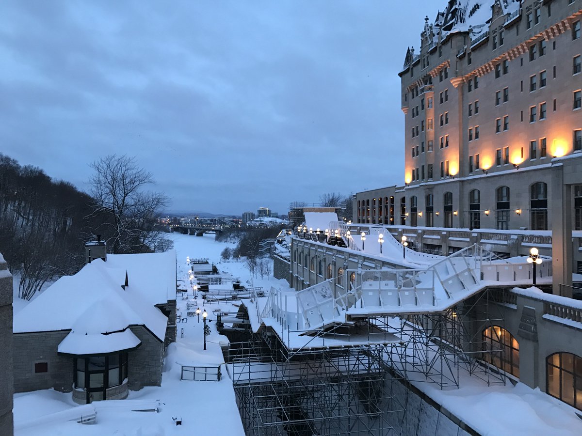 2017ottawa's tweet photo. Good morning! 
#redbullcrashedice #ottawa2017 https://t.co/VWD82hcEEY