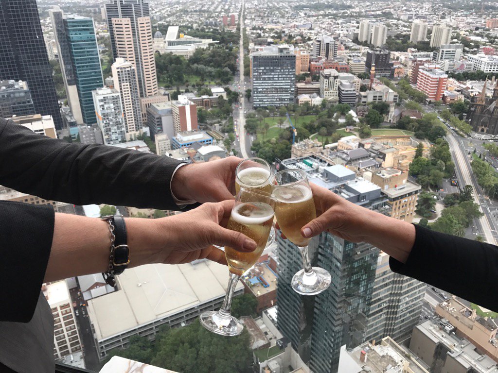 CathSword's tweet photo. Champagne &amp; view ... any better way to ease into #ValentinesDay ... yes, not at a work function. https://t.co/LIbostsGjq