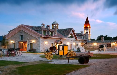 fincascaterings's tweet photo. Consejos para elegir la finca de tu boda https://t.co/9JdoihVFTX #bodas #bodas2017 #Eventos #Catering https://t.co/YoUZhFBRkI