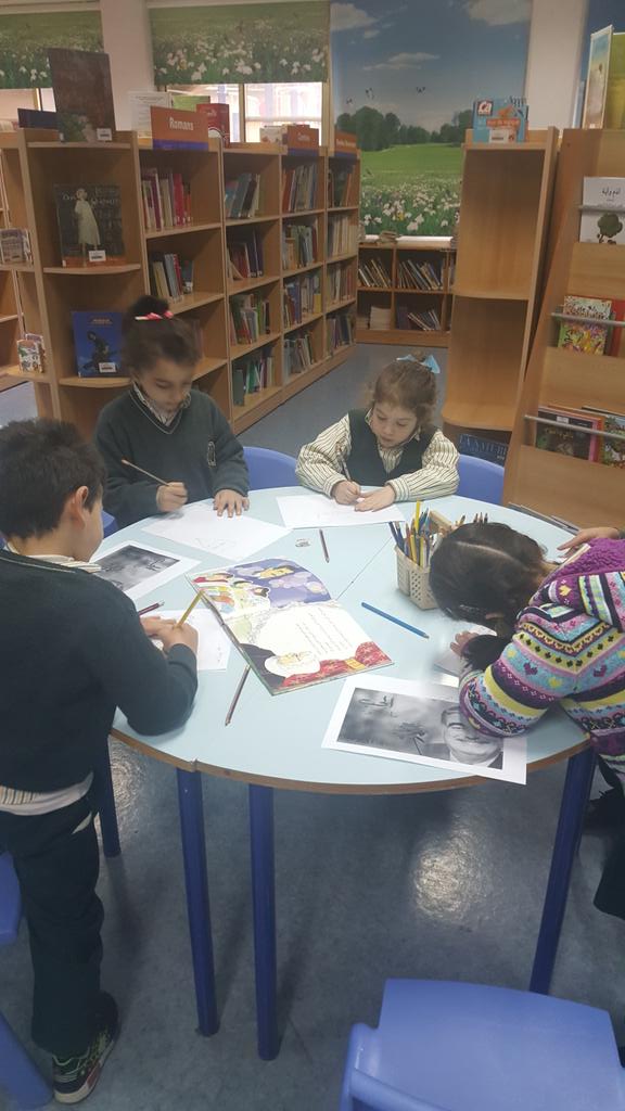 كي لاننسى، كلمات شكر وتقدير لروح الرئيس الشهيد رفيق الحريري #الصف الأول #المكتبة <a href="/Hhhsinfo/">Houssam Hariri HS</a>