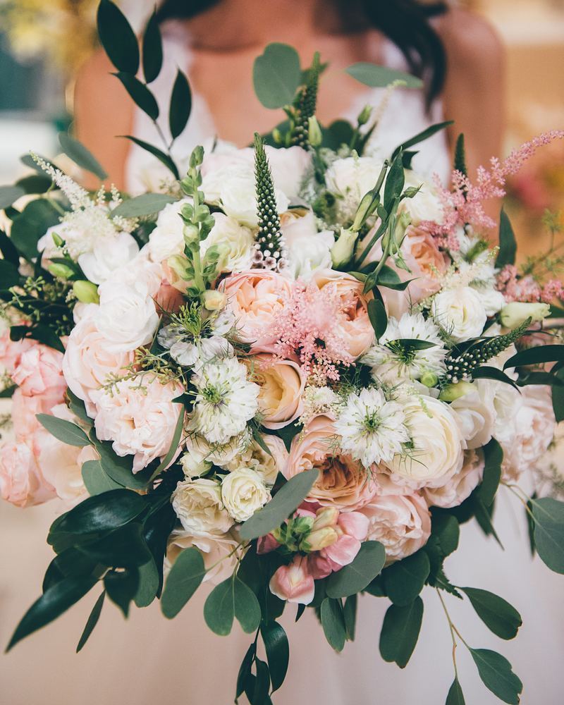 TWConcierge's tweet photo. Starting this week of LOVE off right with Marie's amazing bridal bouquet created by @petal… https://t.co/6535q1LB99 https://t.co/hPQTRoWCKN