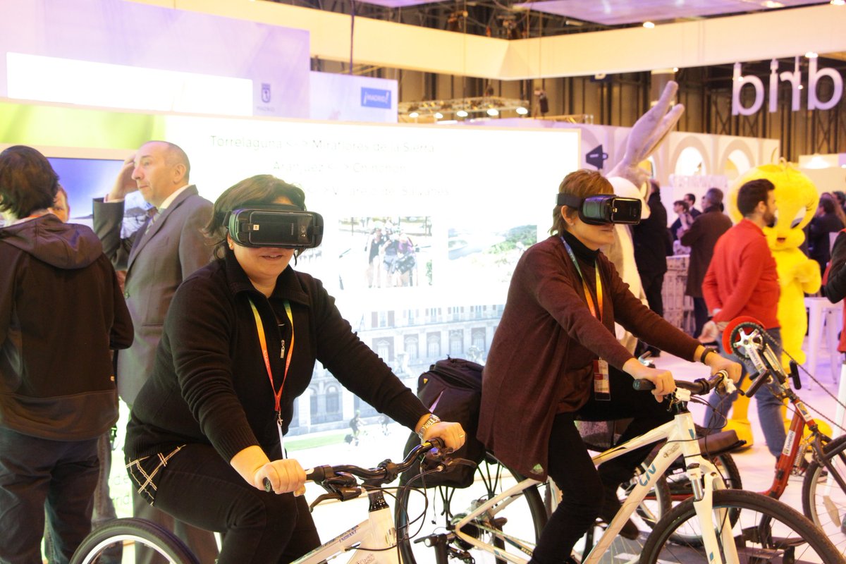 sys_360's tweet photo. Can #Virtualreality headsets make cycling a whole different experience? #FITUR2017 #marketing #VR #360video https://t.co/LkU4grzMcQ