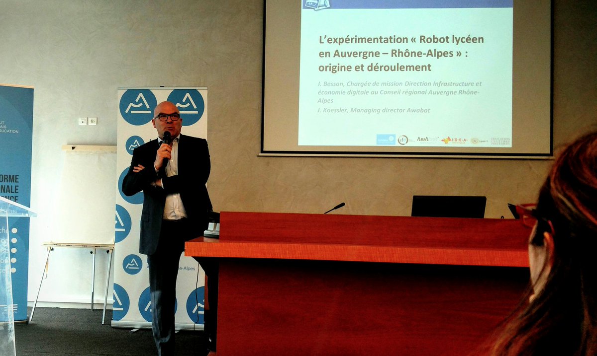 CoboteamRA's tweet image. @BBotnews intervient en début de la journée #robotaura Robots en milieu scolaire à l&apos;@educIFE. Retour sur une innovation d&apos;@auvergnerhalpes