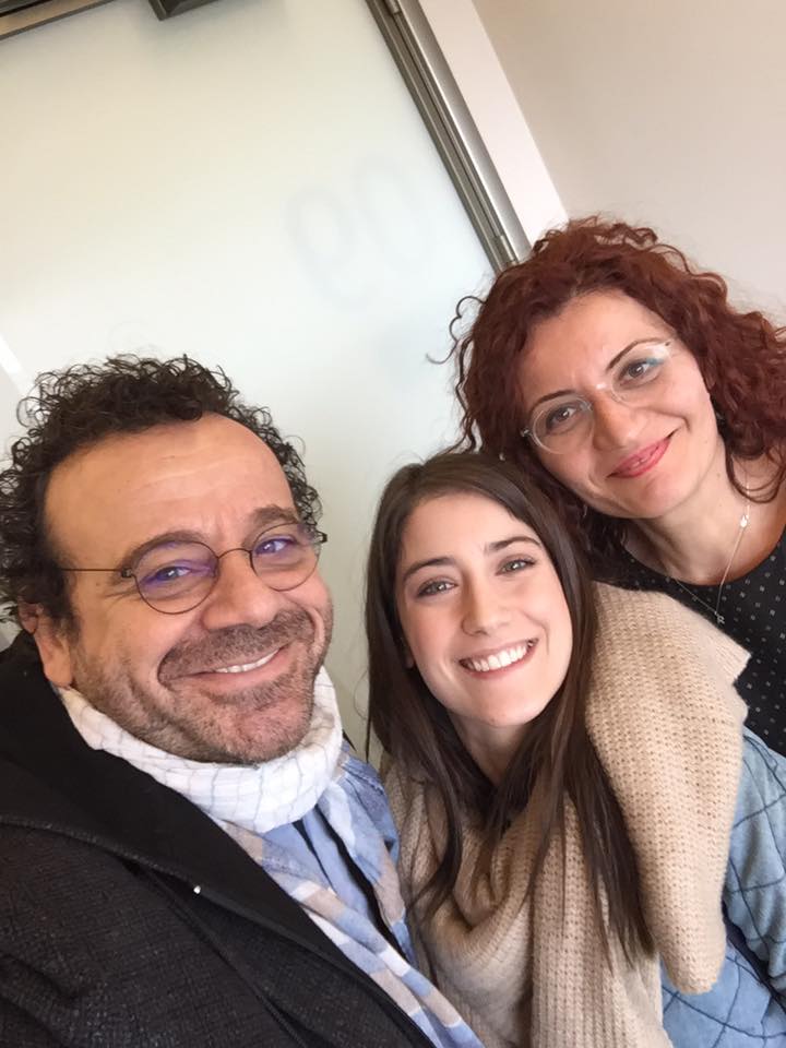 alize1_12's tweet photo. Sen ne güzel fotosun böyle ✌📷❤ @HazalKaya110 #HazalKaya #Maral #maralengüzelhikayem https://t.co/00DcXi8Na2