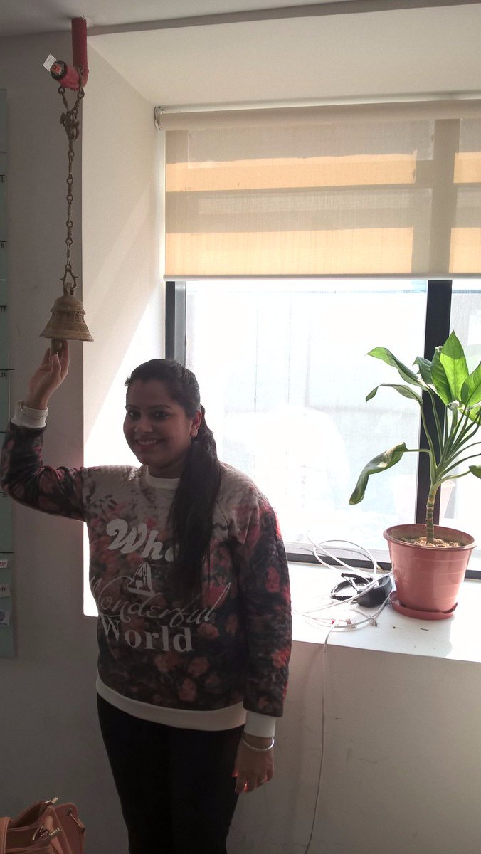 gorvlal's tweet photo. Congrats @GN_KAUR on your first deal keep the momentum going #DealTime @Arvind_R16 @ankurarora14d @ythakral @arrowsdigital https://t.co/4Wr5KsmGKI