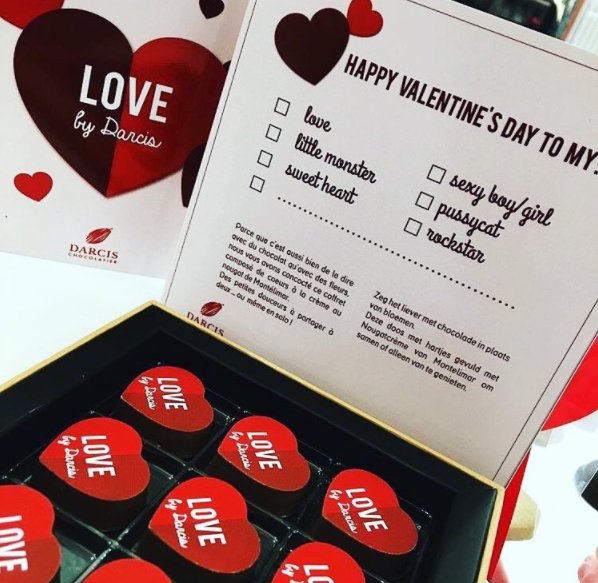 Nos coeurs à la crème de nougat vous attendent en boutique !
#AllYouNeedIsLove #SaintValentin #ValentinesDay #chocolate #LoveHappens